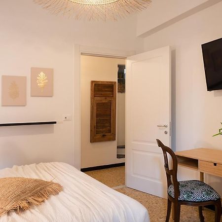 Ensemble Rooms Di Vayadu Alassio Kültér fotó