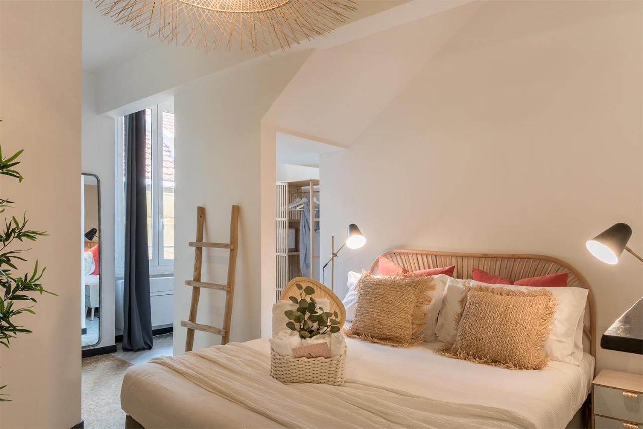 Ensemble Rooms Di Vayadu Alassio Kültér fotó
