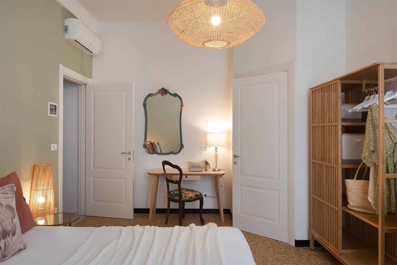Ensemble Rooms Di Vayadu Alassio Kültér fotó