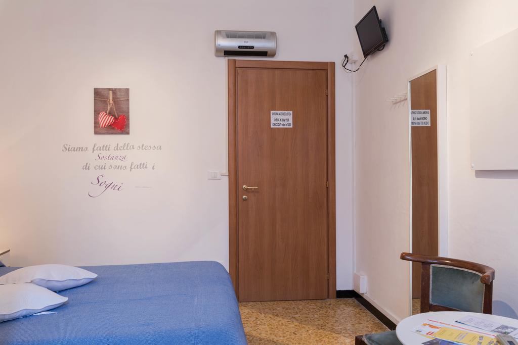 Ensemble Rooms Di Vayadu Alassio Kültér fotó