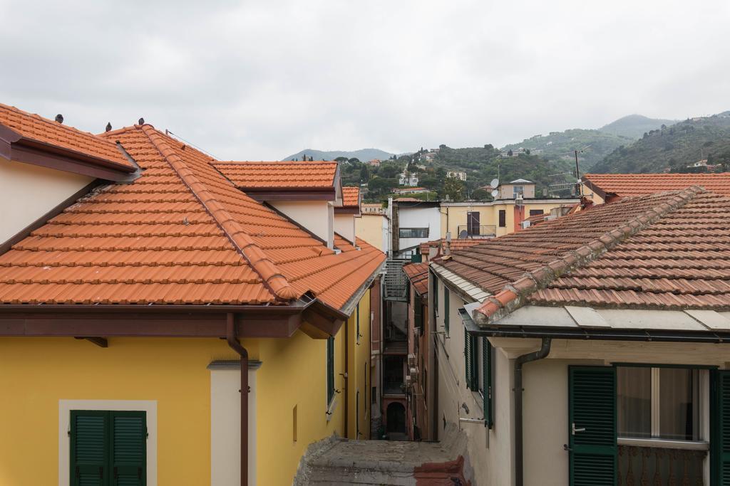 Ensemble Rooms Di Vayadu Alassio Kültér fotó