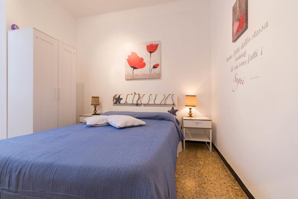 Ensemble Rooms Di Vayadu Alassio Kültér fotó